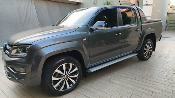 VOLKSWAGEN AMAROK 3.0 V6 TDI DIESEL HIGHLINE EXTREME CD 4MOTION AUTOMÁTICO